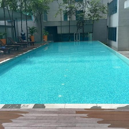 Estelar Apartments At Mercu Summer Klcc Куала-Лумпур Экстерьер фото